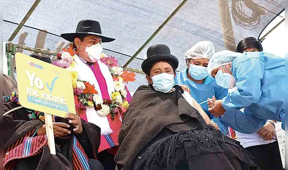 Puno no alcanza porcentaje para dejar de usar mascarillas. Foto: La República