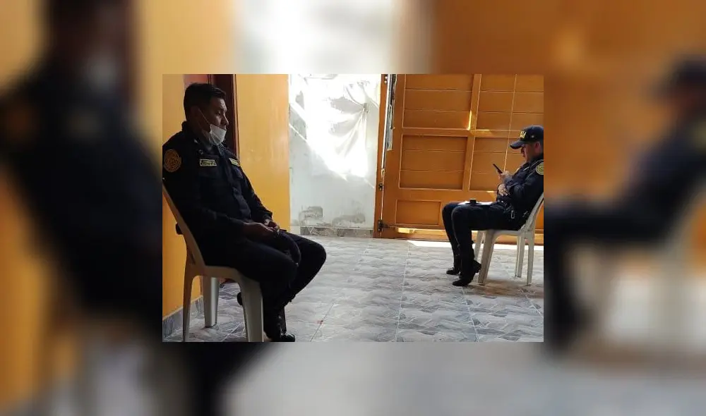 Efectivos policiales llegaron a la vivienda de regidor para evitar cualquier atentado. Foto: cortesía Efectivos policiales llegaron a la vivienda de regidor para evitar cualquier atentado. Foto: cortesía