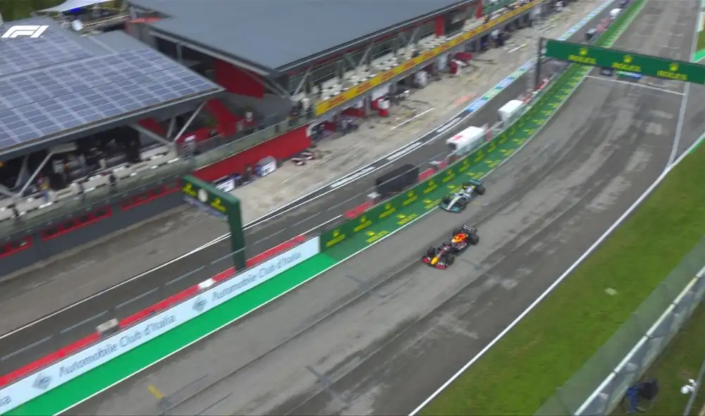 Verstappen y Hamilton. Foto: F1.