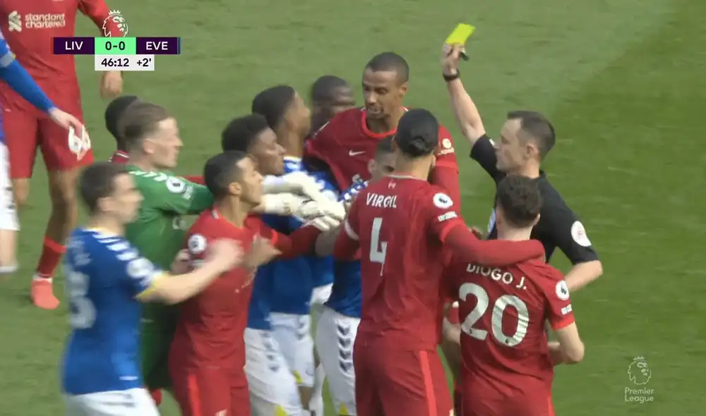 Liverpool y Everton se enfrentan en el estadio Anfield. Foto: captura de ESPN Liverpool y Everton se enfrentan en el estadio Anfield. Foto: captura de ESPN