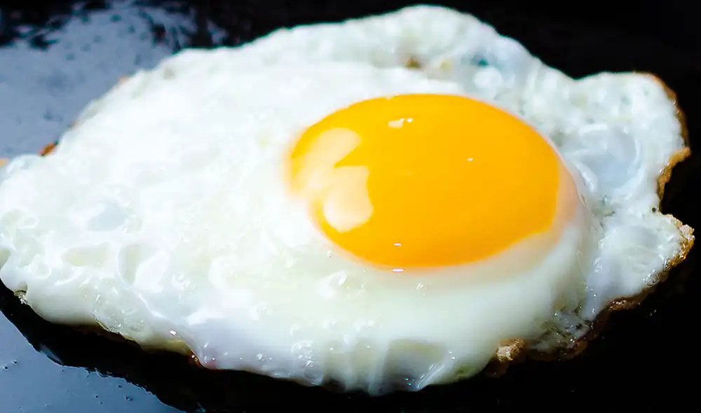 La yema del huevo es perfecta para acompañar bistecs, arroz y mucho más. Foto: Mel Joulwan La yema del huevo es perfecta para acompañar bistecs, arroz y mucho más. Foto: Mel Joulwan
