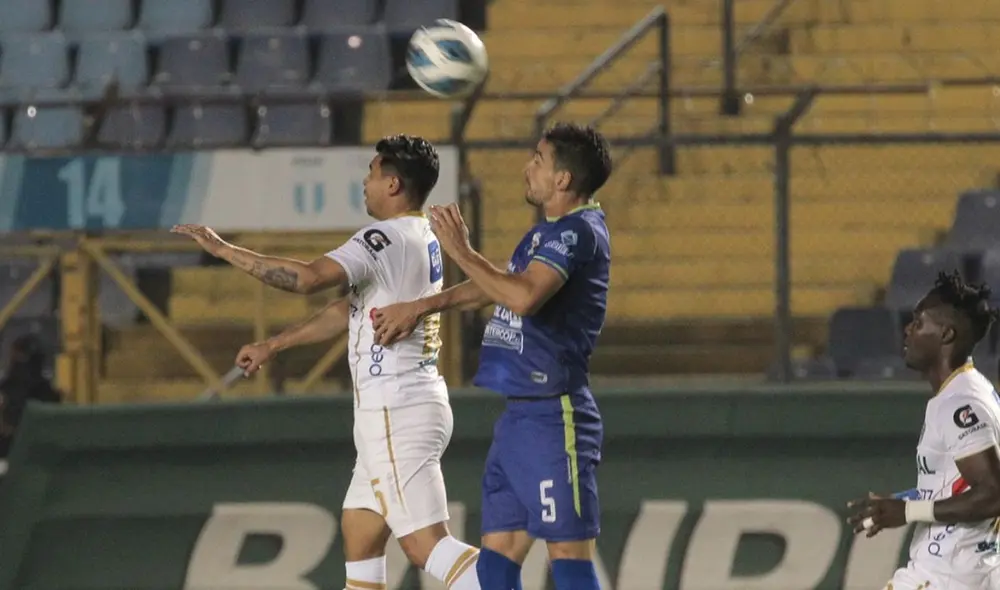 Comunicaciones y Sololá jugaron en el Estadio Nacional Doroteo Guamuch Flores. Foto: Comunicaciones.
