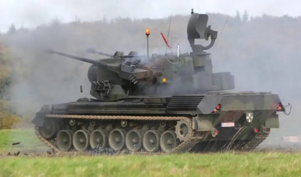 Tanques Gepard poseen dos cañones cuyo alcance es de 6.000 metros. Foto: KMW Company Tanques Gepard poseen dos cañones cuyo alcance es de 6.000 metros. Foto: KMW Company