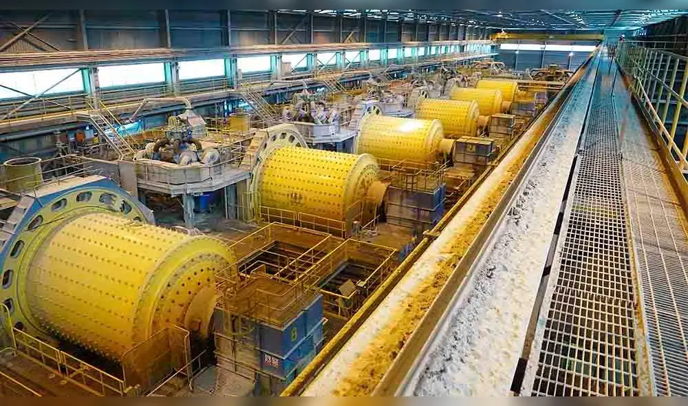 La mañana del sábado 23 de abril, los trabajadores pusieron en marcha todos los sistemas de la mina Cuajone. Foto: Southern