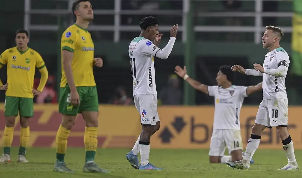 LDU de Quito venció fuera de casa a Defensa y Justicia por la Copa Sudamericana 2022. Foto: AFP