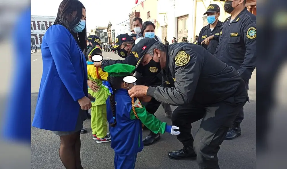 Incluso los colegios de inicial cuentan con policías escolares. Foto: Y. Goicochea/La República Incluso los colegios de inicial cuentan con policías escolares. Foto: Y. Goicochea/La República