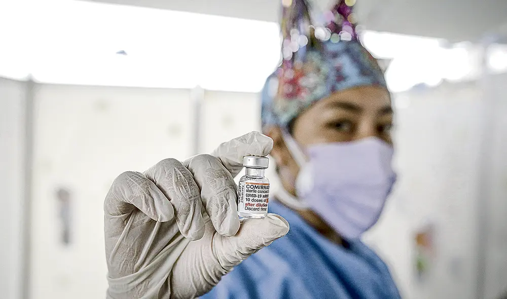 La dosis. Los expertos coinciden en que el Minsa dejó de promocionar la eficacia y seguridad de las vacunas y ello dañó la confianza de las personas. La dosis. Los expertos coinciden en que el Minsa dejó de promocionar la eficacia y seguridad de las vacunas y ello dañó la confianza de las personas.