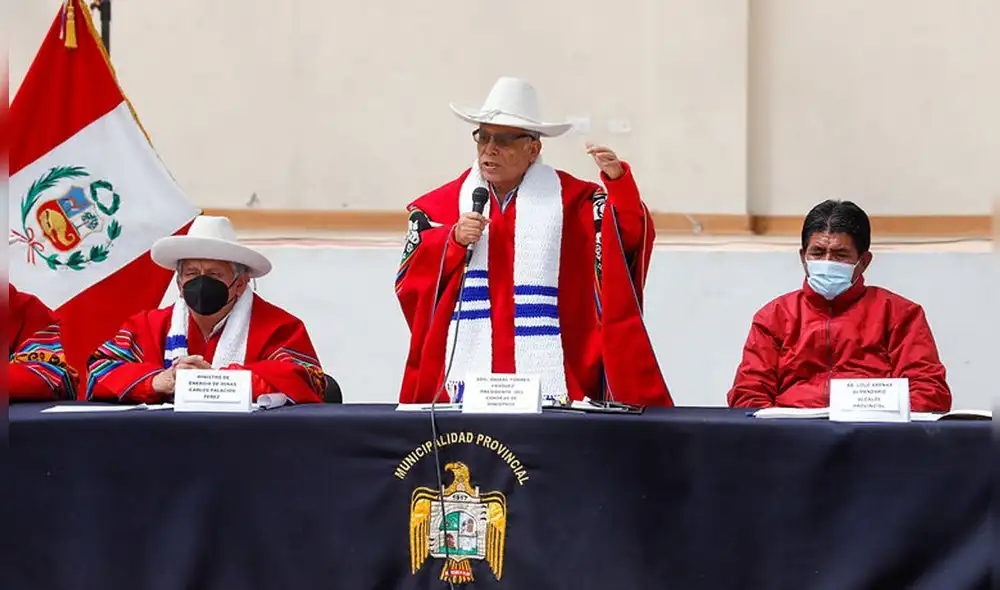 El primer ministro participó en la reinstalación de la Mesa de Diálogo para el Desarrollo de Espinar. Foto: PCM El primer ministro participó en la reinstalación de la Mesa de Diálogo para el Desarrollo de Espinar. Foto: PCM