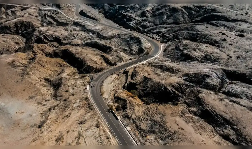 Vía de evitamiento de Paita llega hasta el Complejo Pesquero en Punta Chuy. Foto: ARCC.