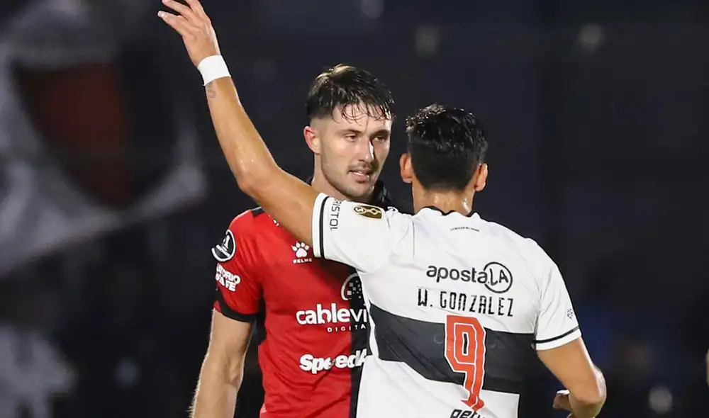 Según las imágenes, Colón fue perjudicado en su visita a Olimpia por la Copa Libertadores. Foto: EFE Según las imágenes, Colón fue perjudicado en su visita a Olimpia por la Copa Libertadores. Foto: EFE