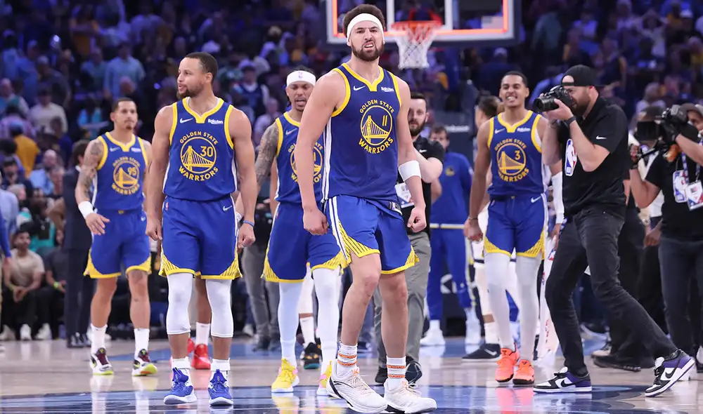 De la mano de Steph Curry y Klay Thompson, Warriors venció a Grizzlies en el primer juego de las semifinales del Oeste. Foto: AFP