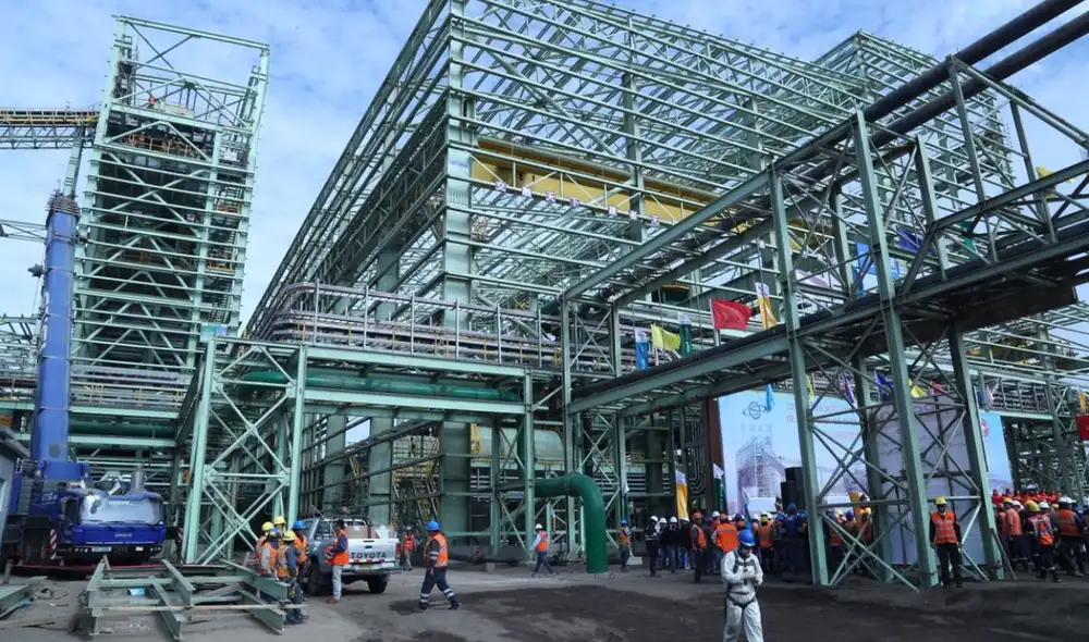 SHP ha previsto la implementación de la tercera línea de producción de la nueva planta de beneficio de hierro por US$ 240 millones. Foto: SNMPE. SHP ha previsto la implementación de la tercera línea de producción de la nueva planta de beneficio de hierro por US$ 240 millones. Foto: SNMPE.