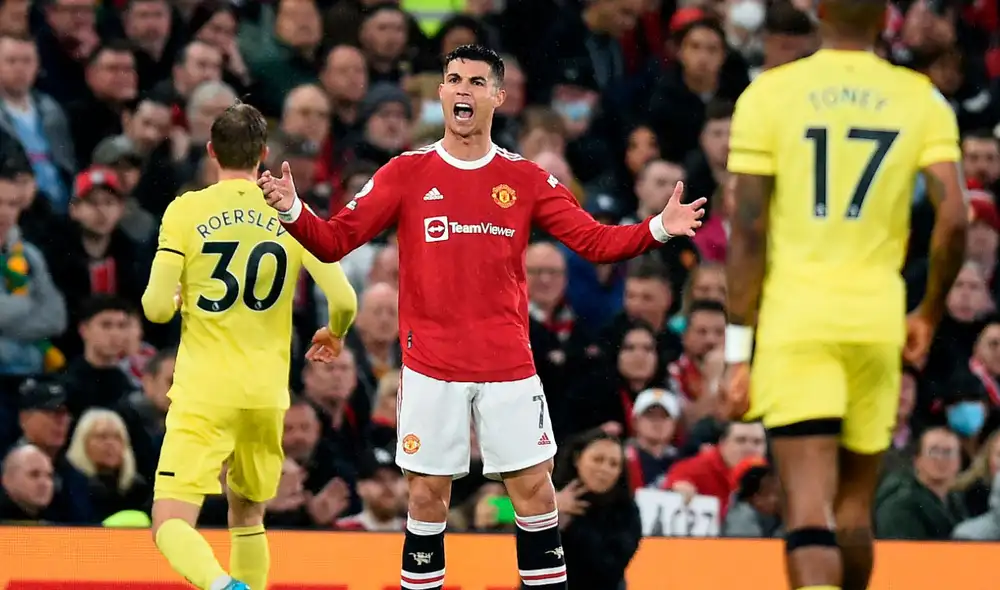 Manchester United recibe a Brentford en el Old Trafford por la Premier League. Foto: EFE
