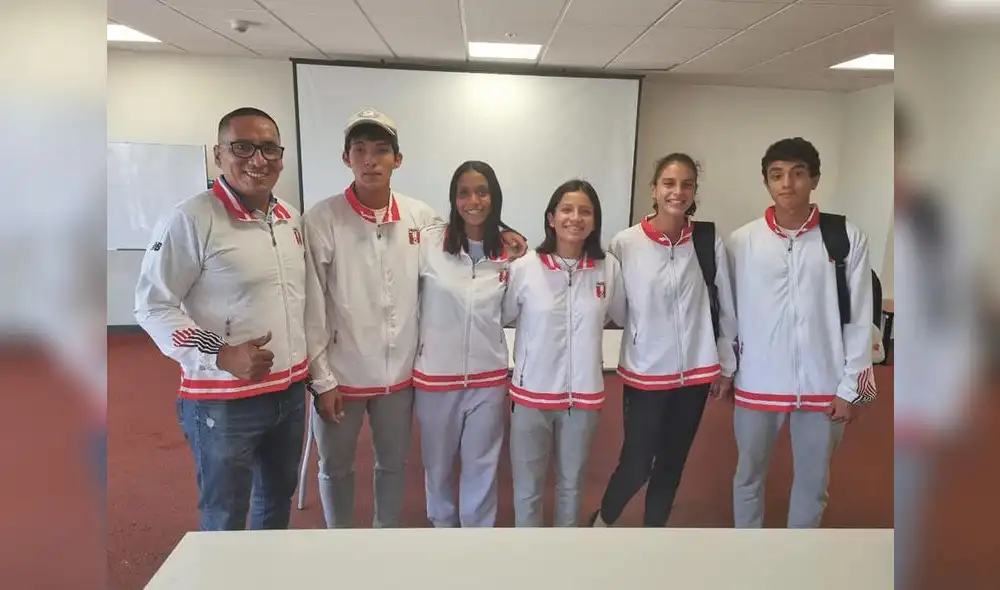 Deportistas chiclayanos que competirán en el Sudamericano de la Juventud junto a su entrenador. Foto: Difusión