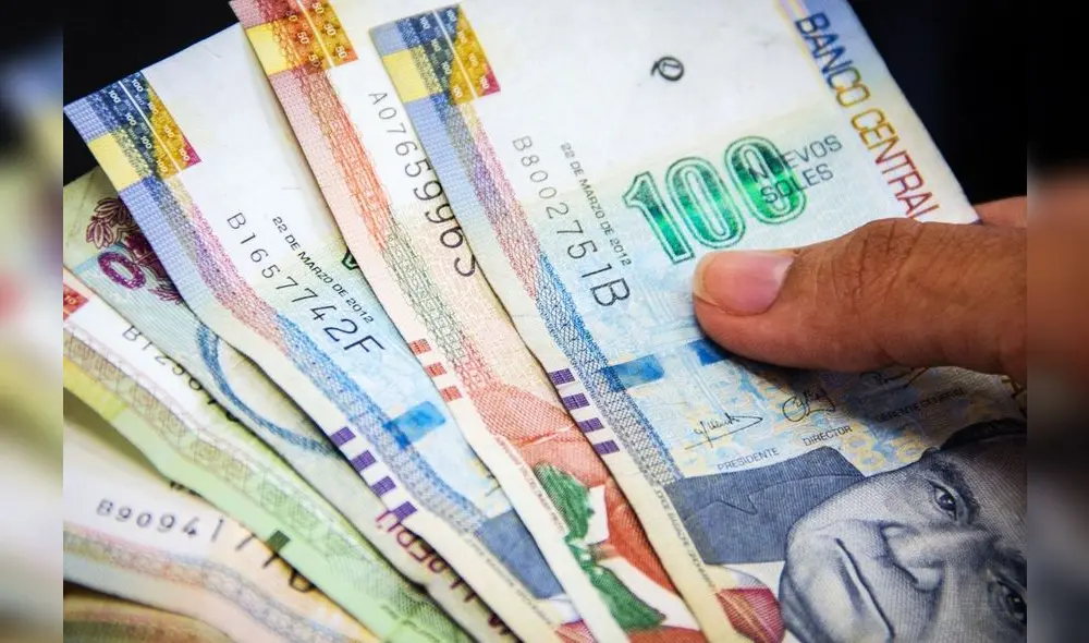 El cálculo de la CTS se realiza usando el monto de la gratificación. Foto: Andina