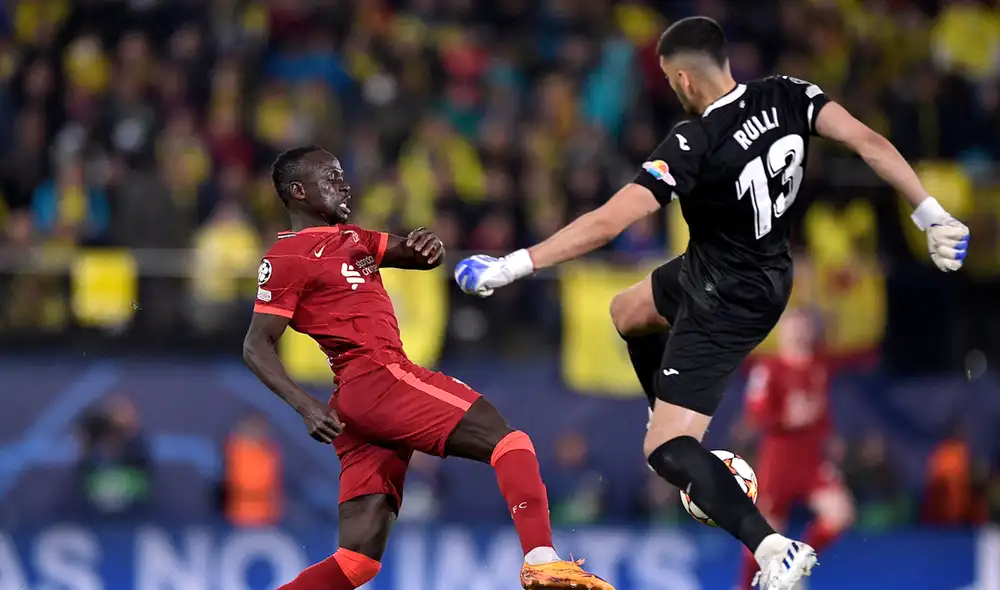 Gerónimo Rulli tuvo fallos importantes ante Liverpool por las semifinales de la Champions League. Foto: Champions League