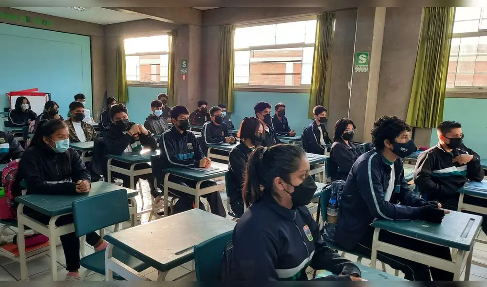 Las jornadas de inmunización continúan para los distintos grupos etarios en la población. Autoridades exhortan a los padres de familia a vacunar a sus hijos Foto: La República