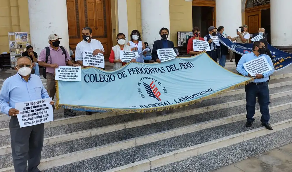 Finalmente, hizo un llamado al sector público, quienes cierran las puertas a los medios cuando intentan acceder a la información. Foto: Rosa Quincho