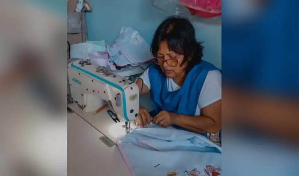 Marielita Ramos motivó a su hija Stefany a continuar sus estudios tras terminar el colegio. Foto: Pronabec