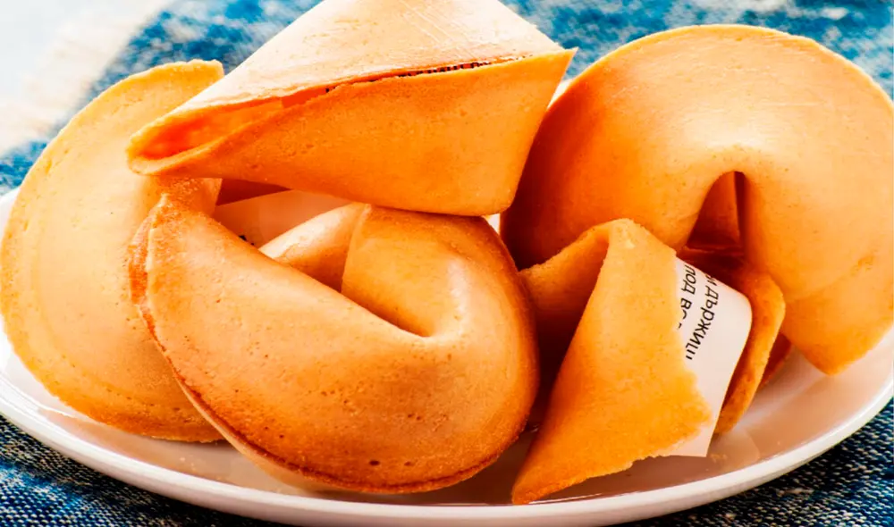 Las galletas de la fortuna son de los bocadillos más populares en cualquier restaurante de comida china. Foto: cocinayvino Las galletas de la fortuna son de los bocadillos más populares en cualquier restaurante de comida china. Foto: cocinayvino