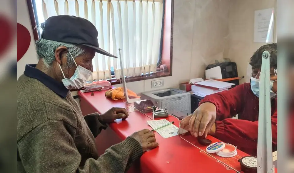 El bono Yanapay puede cobrarse en las ventanillas del Banco de la Nación. Foto: Twitter El bono Yanapay puede cobrarse en las ventanillas del Banco de la Nación. Foto: Twitter