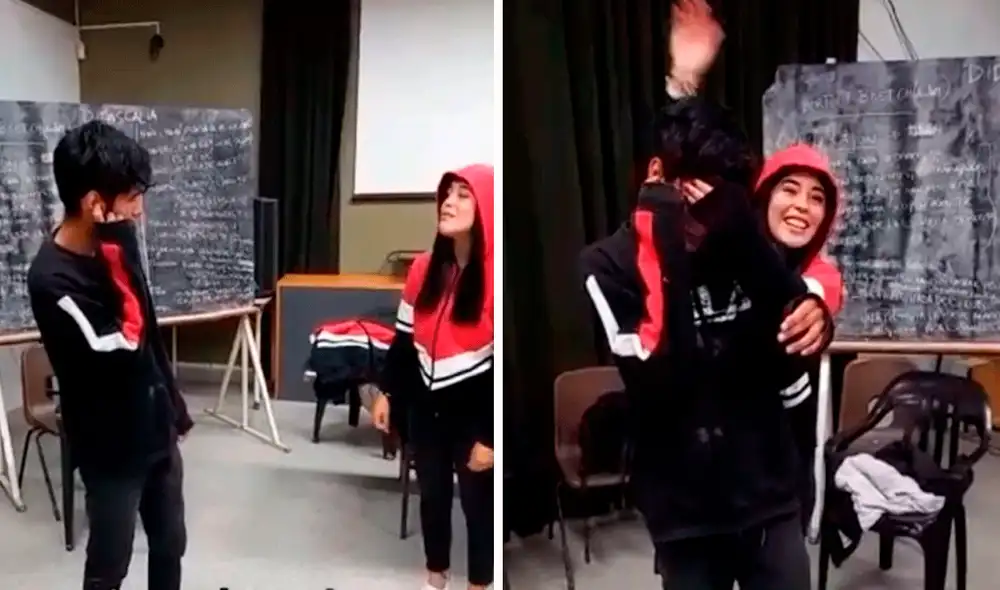 Los estudiantes sorprendieron a su compañero al regalarle la camisa de promoción. Foto: captura de TikTok Los estudiantes sorprendieron a su compañero al regalarle la camisa de promoción. Foto: captura de TikTok