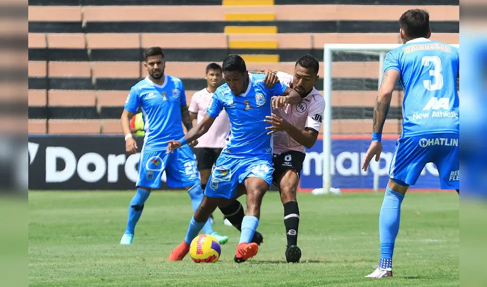 Carlos Caraza es titular en la defensa de Binacional Foto: Liga 1 Carlos Caraza es titular en la defensa de Binacional Foto: Liga 1