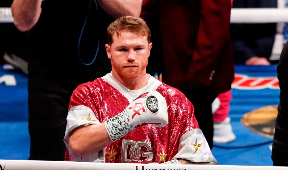 'Canelo' Álvarez sufrió su segunda derrota de su carrera. Foto: EFE