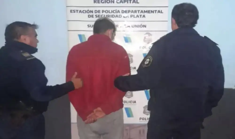 Intentó escaparse, pero terminó privado de libertad en Argentina. Foto: 0221 Intentó escaparse, pero terminó privado de libertad en Argentina. Foto: 0221