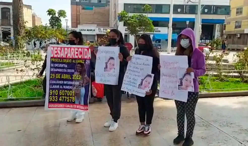 Familiares y amigas pidieron a las personas ayuda para ubicarla. Foto: captura de Radio Uno