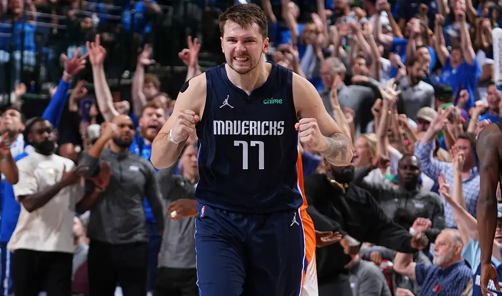 Luka Doncic consiguió 26 puntos, 7 rebotes y 11 asistencias ante los Suns. Foto: AFP Luka Doncic consiguió 26 puntos, 7 rebotes y 11 asistencias ante los Suns. Foto: AFP
