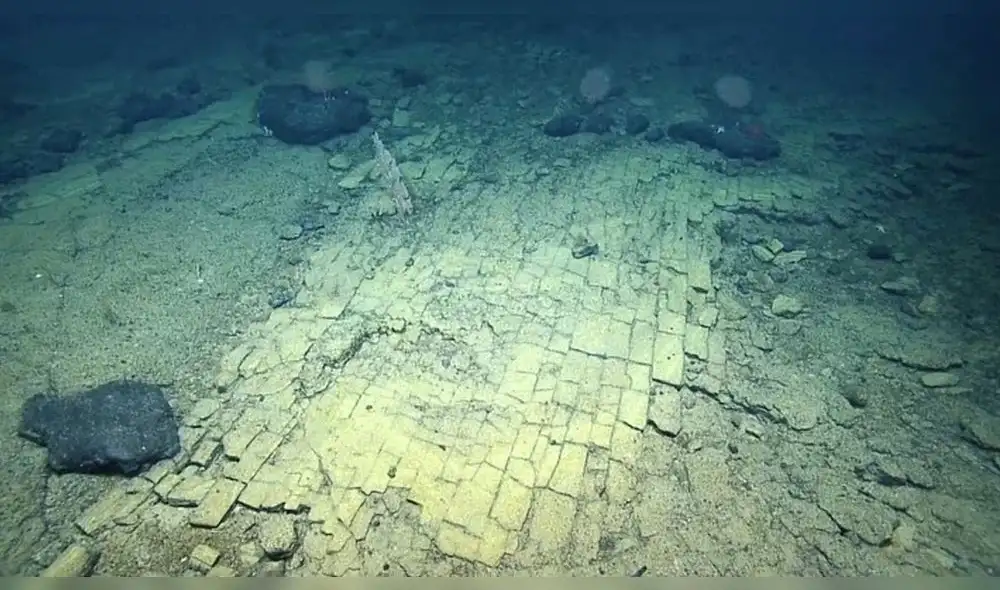 El equipo de Sicence Alert informó sobre el verdadero origen del misterioso camino de ladrillos. Foto: The Ocean Exploration Trust/E/V/Nautilus/Captura de YouTube