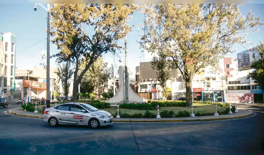En problemas. Obras que pretende financiar la gestión de Kimmerlee Gutiérrez tienen observaciones. Entre ellas esta la obra de reasfaltado de las avenidas Quiñones y Víctor Andrés Belaunde. Foto: La República/Rodrigo Talavera En problemas. Obras que pretende financiar la gestión de Kimmerlee Gutiérrez tienen observaciones. Entre ellas esta la obra de reasfaltado de las avenidas Quiñones y Víctor Andrés Belaunde. Foto: La República/Rodrigo Talavera