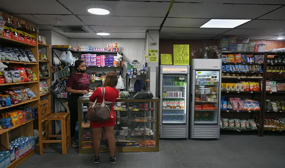 Conoce el precio del dólar en Venezuela hoy, según Dólar Monitor y DolarToday. Foto: AFP
