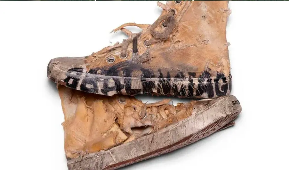 Las costosas zapatillas oscilan entre los 495 y 1.500 euros. Foto: captura de Facebook