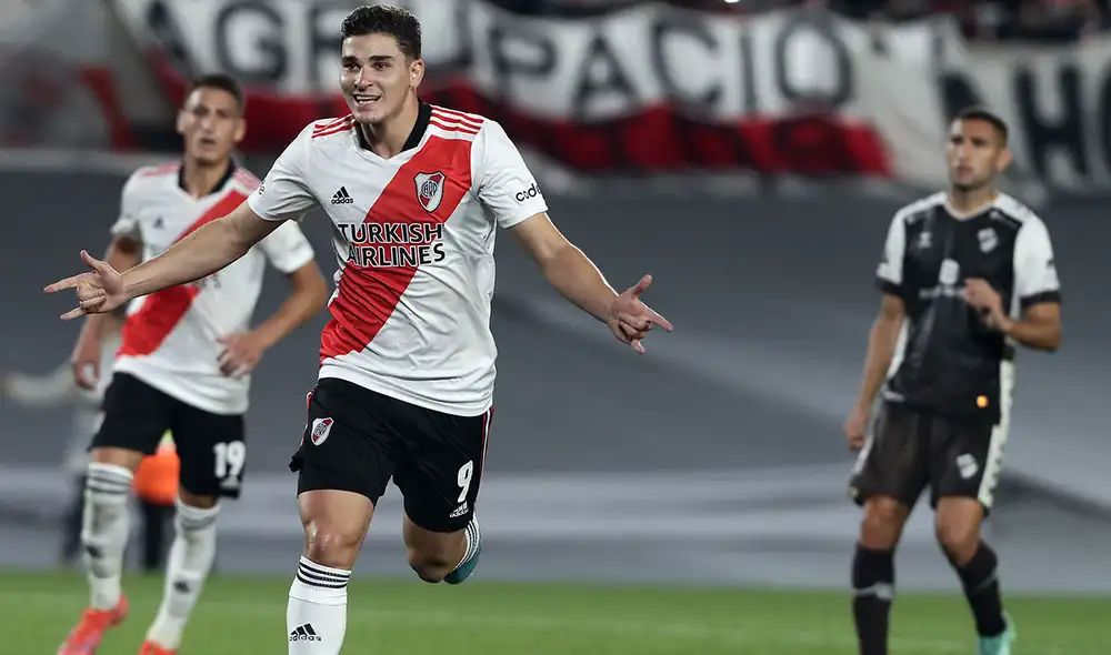 Julián Álvarez marcó el último gol del triunfo millonario antes de enfrentar a Tigre. Foto: Twitter Julián Álvarez marcó el último gol del triunfo millonario antes de enfrentar a Tigre. Foto: Twitter