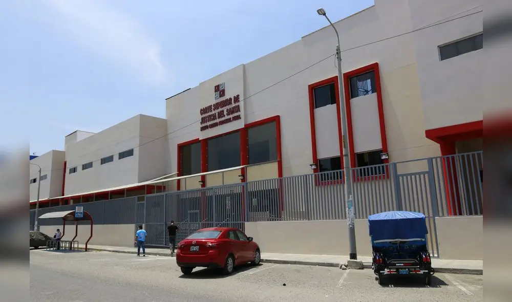 Además, deberá pagar una reparación de 1.000 soles a la víctima de robo. Foto: PJ Santa Además, deberá pagar una reparación de 1.000 soles a la víctima de robo. Foto: PJ Santa