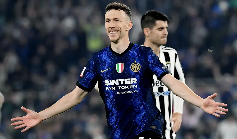 Ivan Perisic fue el héroe del Inter ante la Juventus con sus dos goles en el suplementario. Foto: AFP