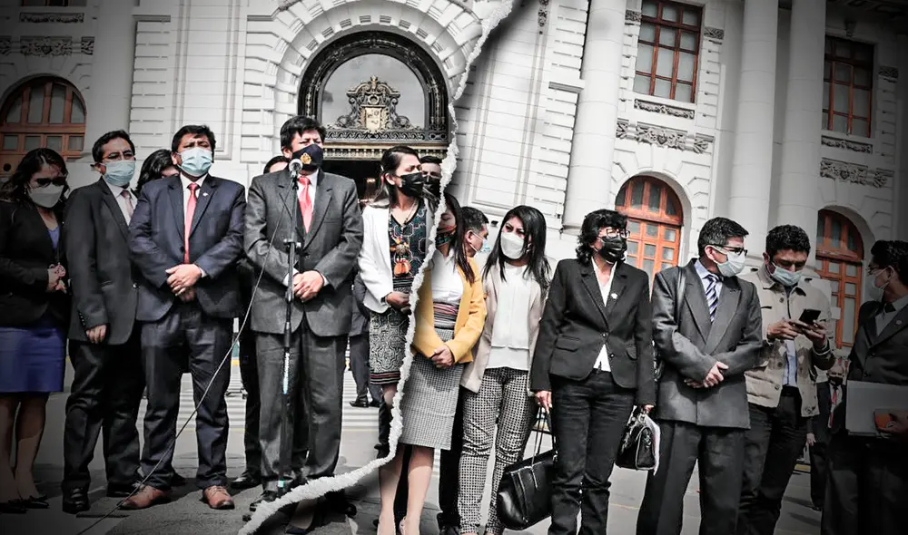 En total, fueron 15 los legisladores que renunciaron a la bancada de Perú Libre en lo que va de la gestión de Pedro Castillo. Foto: composición de Fabrizio Oviedo / La República
