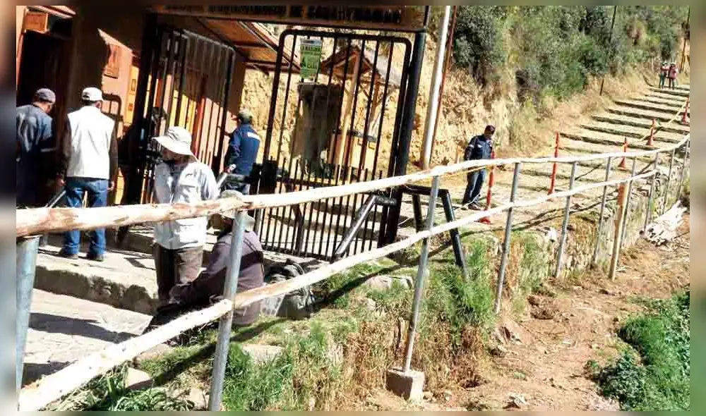 Observación. Fierros permanecerían en Sacsayhuaman. Foto: La República Observación. Fierros permanecerían en Sacsayhuaman. Foto: La República
