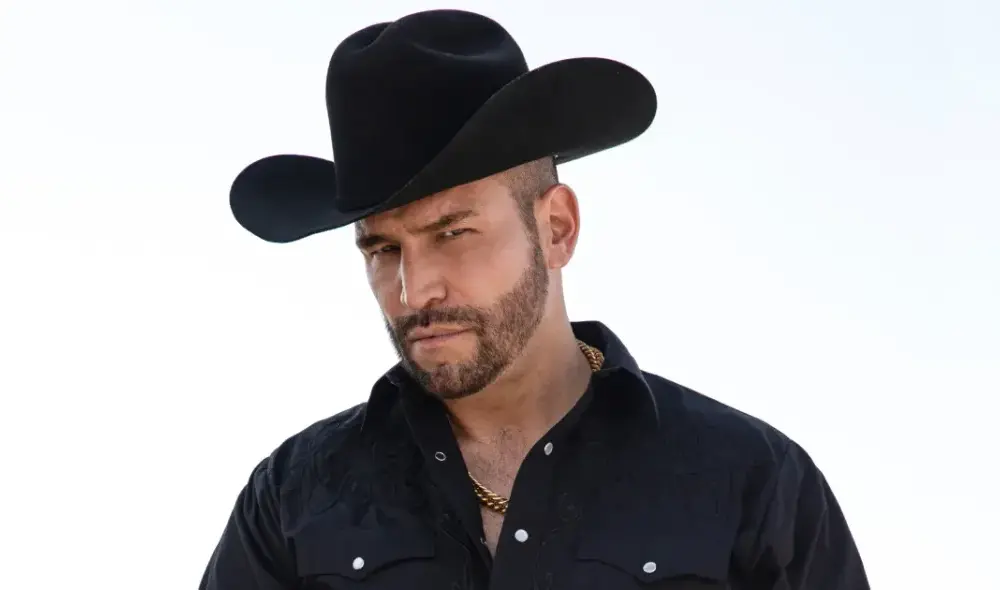 Regresa Rafael Amaya como Aurelio Casillas: “Los hombres muertos pueden contar las historias más extraordinarias". Foto: Telemundo.