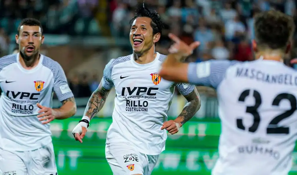 Benevento eliminó a Ascoli en los cuartos de final por los playoffs de la Serie B. Foto: Twitter