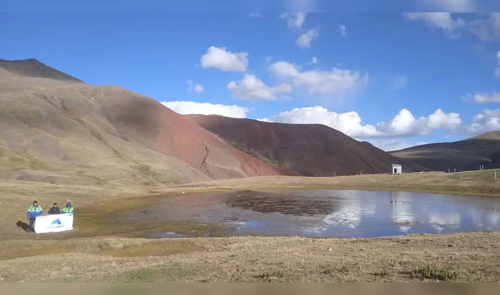 Puno. Intervención permitirá cosechar agua a los comuneros. Foto: Sierra Azul Puno. Intervención permitirá cosechar agua a los comuneros. Foto: Sierra Azul