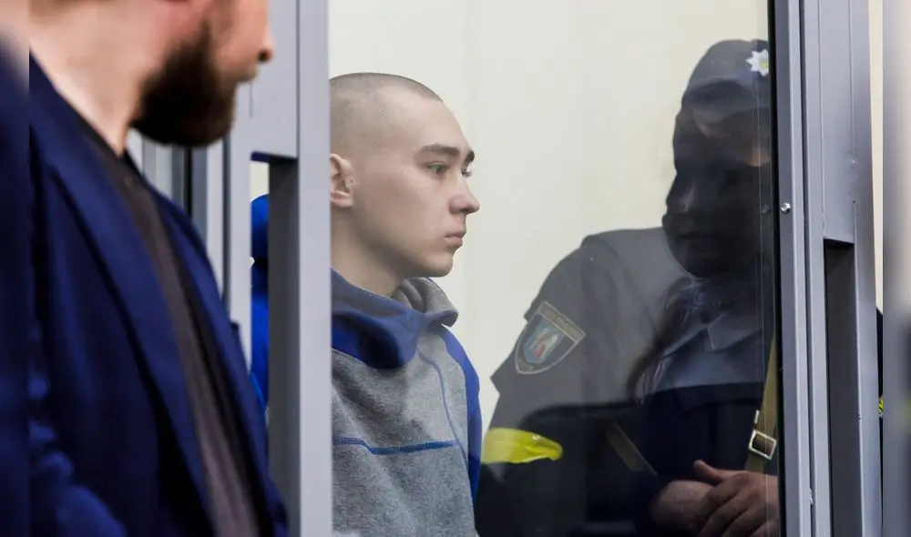 Vadim Shishimarin durante la audiencia en un juzgado de Kyiv. Foto: EFE