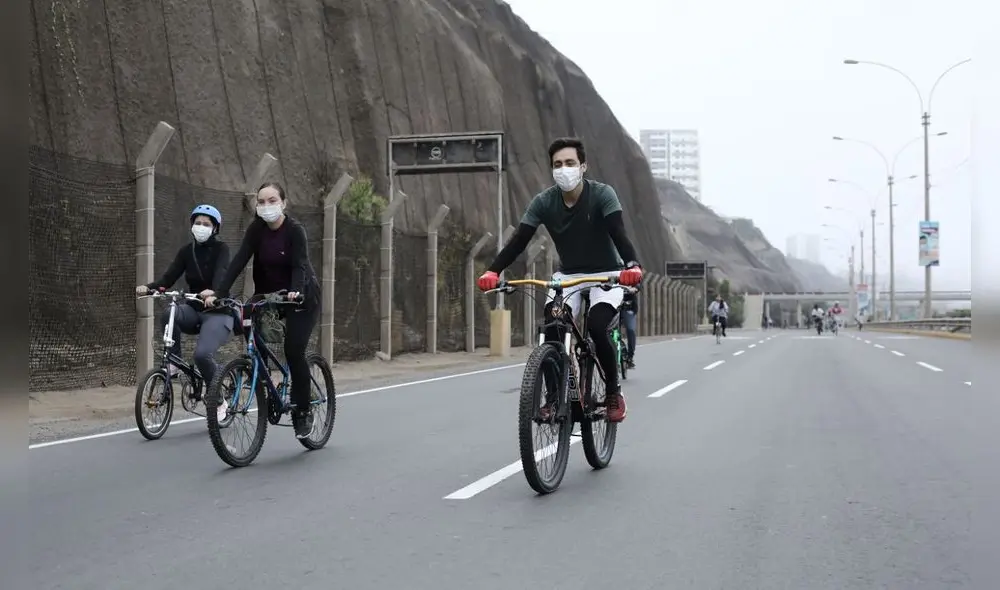 La bicicleta es el medio recomendado por el Ministerio de Salud para reducir la posibilidad de contagio de la COVID-19. Foto: John Reyes Mejía / La República
