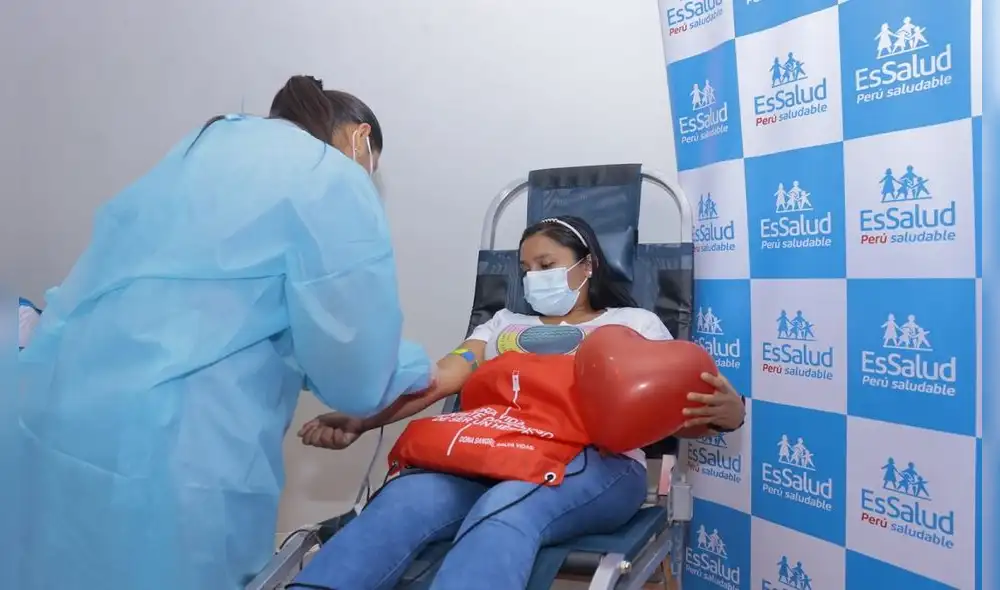 Piuranos participan en campaña de donación de sangre. Foto: la República
