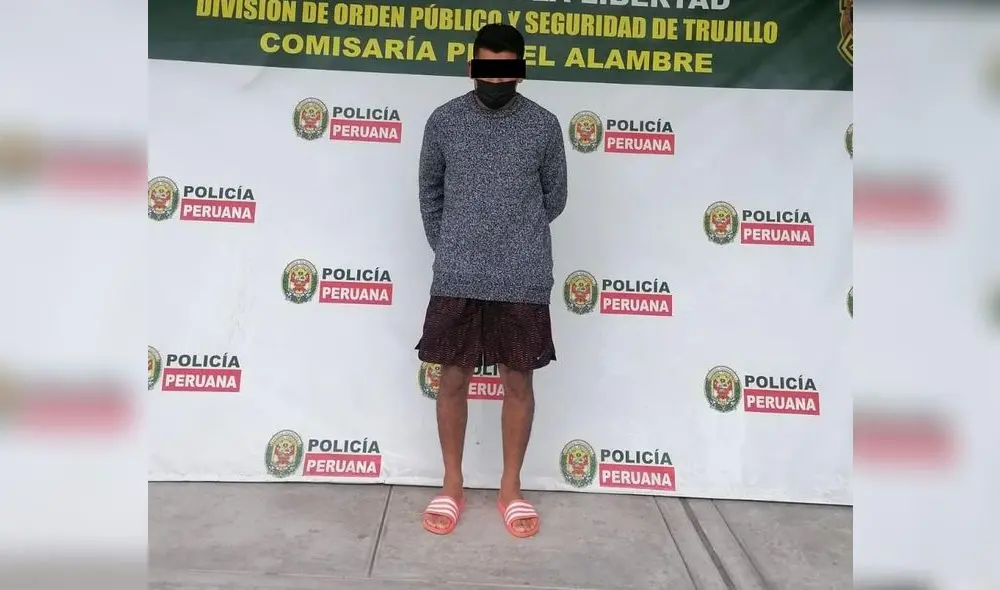 Policía fue detenido cuando trató de ayudar a chofer de colectivo. Foto: PNP