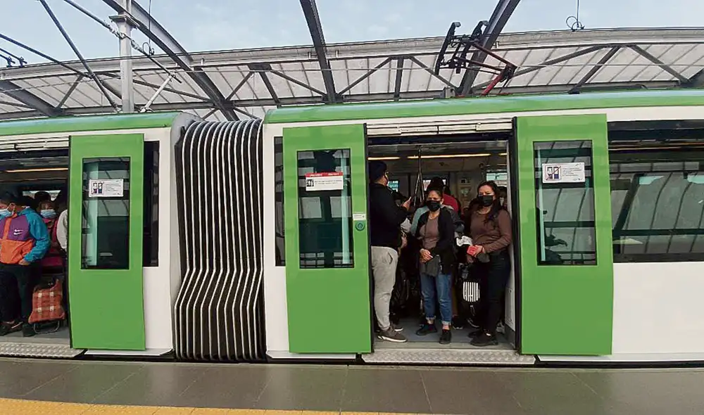 Rápidos. En horas punta la espera de trenes dura 5 minutos.