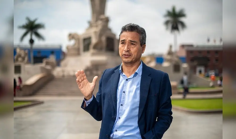 Carlos Calderón es candidato a la alcaldía provincial de Trujillo. Foto: Gonzalo Huanes - Periódico La Verdad