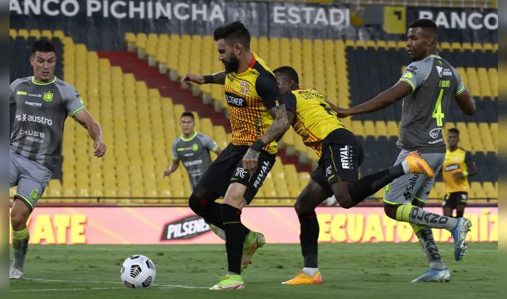 Barcelona SC iguala sin goles ante D. Cuenca, pero se mantiene en el primer lugar. Foto: Radio Huancavilca Barcelona SC iguala sin goles ante D. Cuenca, pero se mantiene en el primer lugar. Foto: Radio Huancavilca